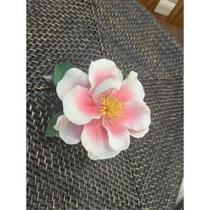 Vintage 1987 Pink & White Porcelain "Camilla" by Hamilton Collection w/stem